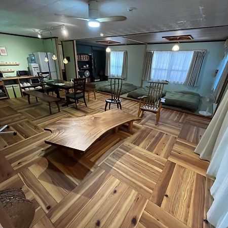 Ferienwohnung こもれび Miyakojima  Exterior foto
