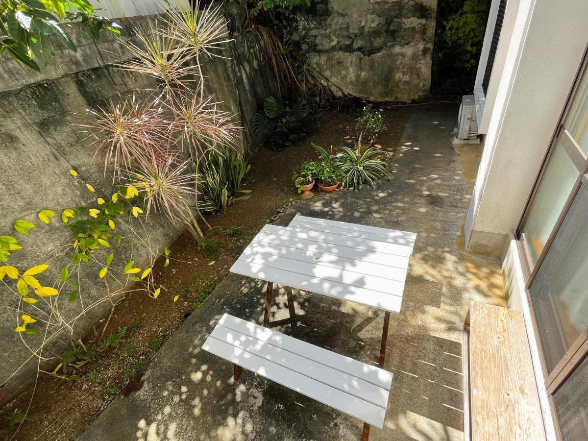 Ferienwohnung こもれび Miyakojima  Exterior foto