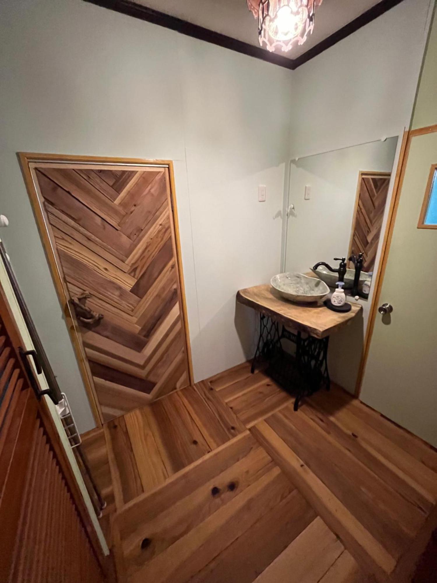 Ferienwohnung こもれび Miyakojima  Exterior foto